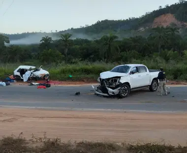 Três pessoas morrem em acidente na BR 101, em Itamaraju